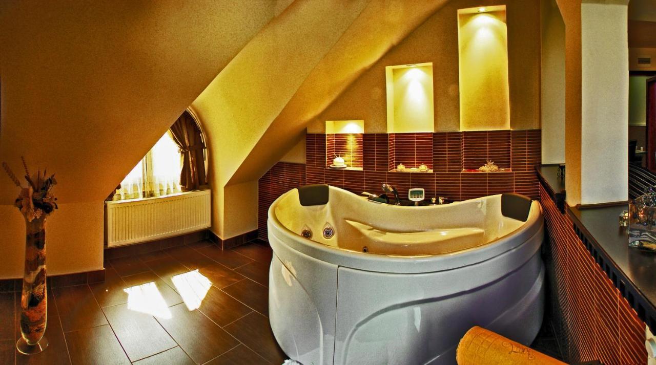 Hotel Vila Lago Palić Εξωτερικό φωτογραφία