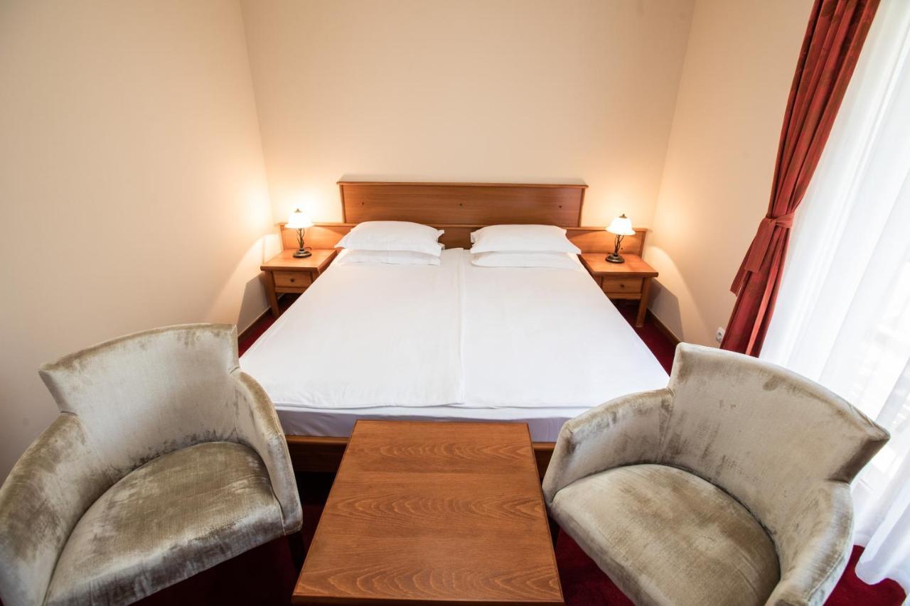 Hotel Vila Lago Palić Εξωτερικό φωτογραφία