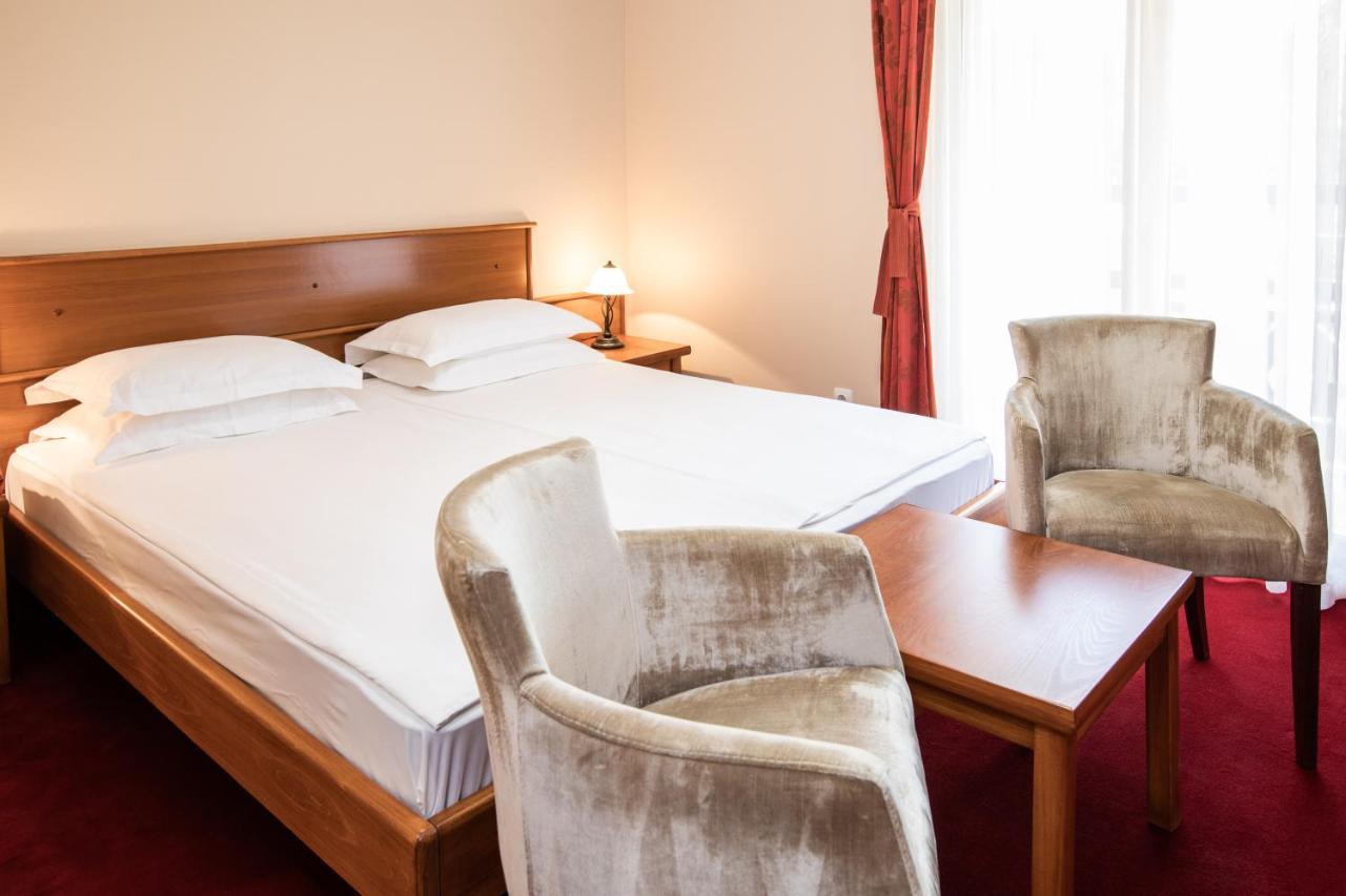 Hotel Vila Lago Palić Εξωτερικό φωτογραφία