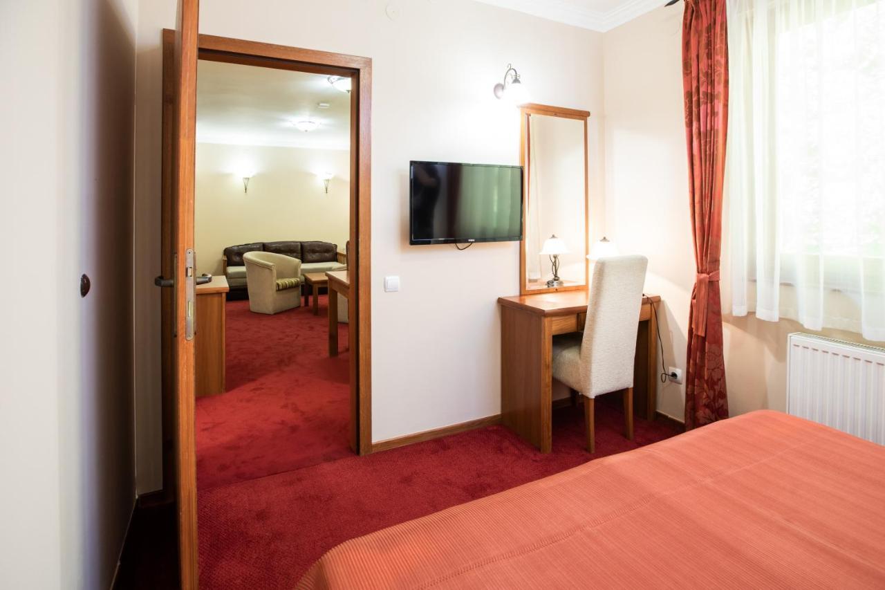 Hotel Vila Lago Palić Εξωτερικό φωτογραφία