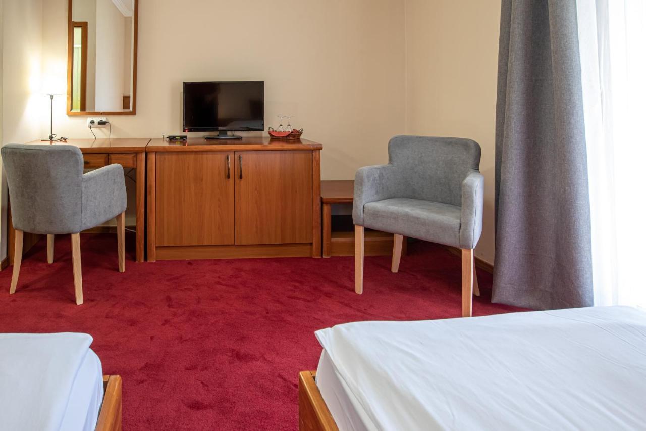 Hotel Vila Lago Palić Εξωτερικό φωτογραφία