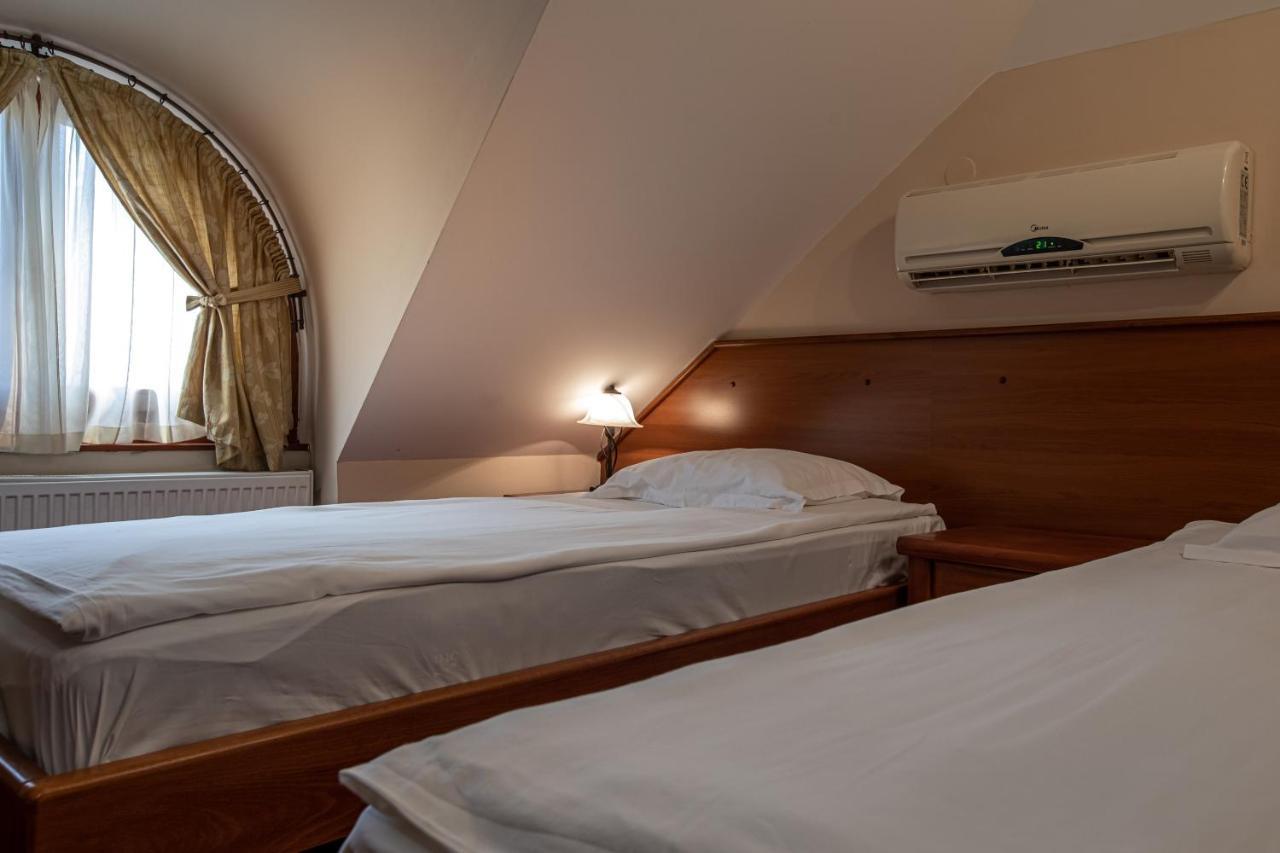 Hotel Vila Lago Palić Εξωτερικό φωτογραφία